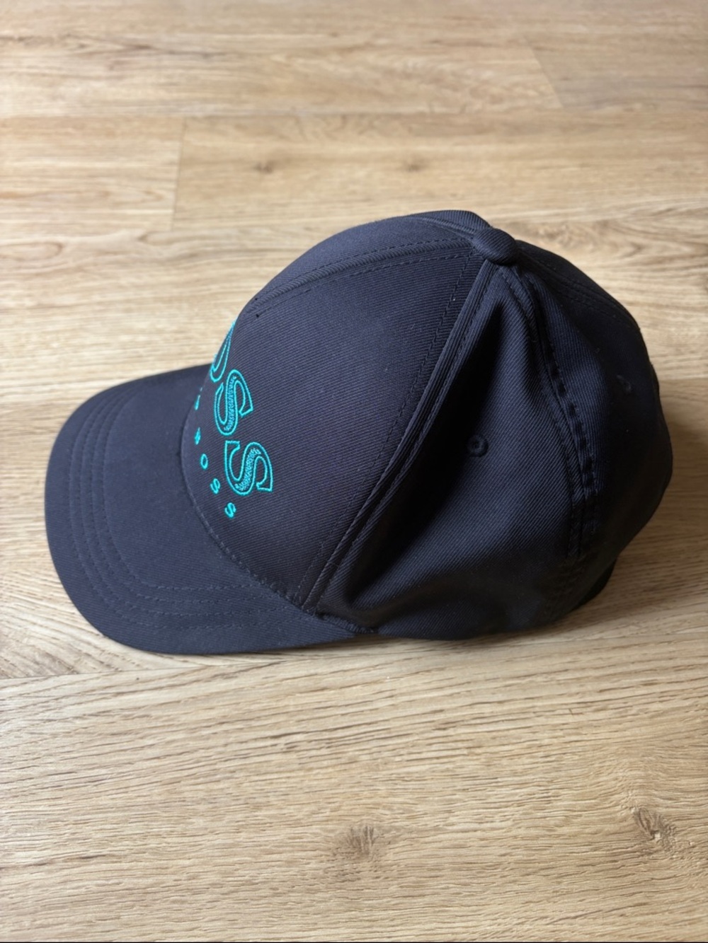 Hugo Boss Adjustable Cap (Authentic) - Picture 5 of 5